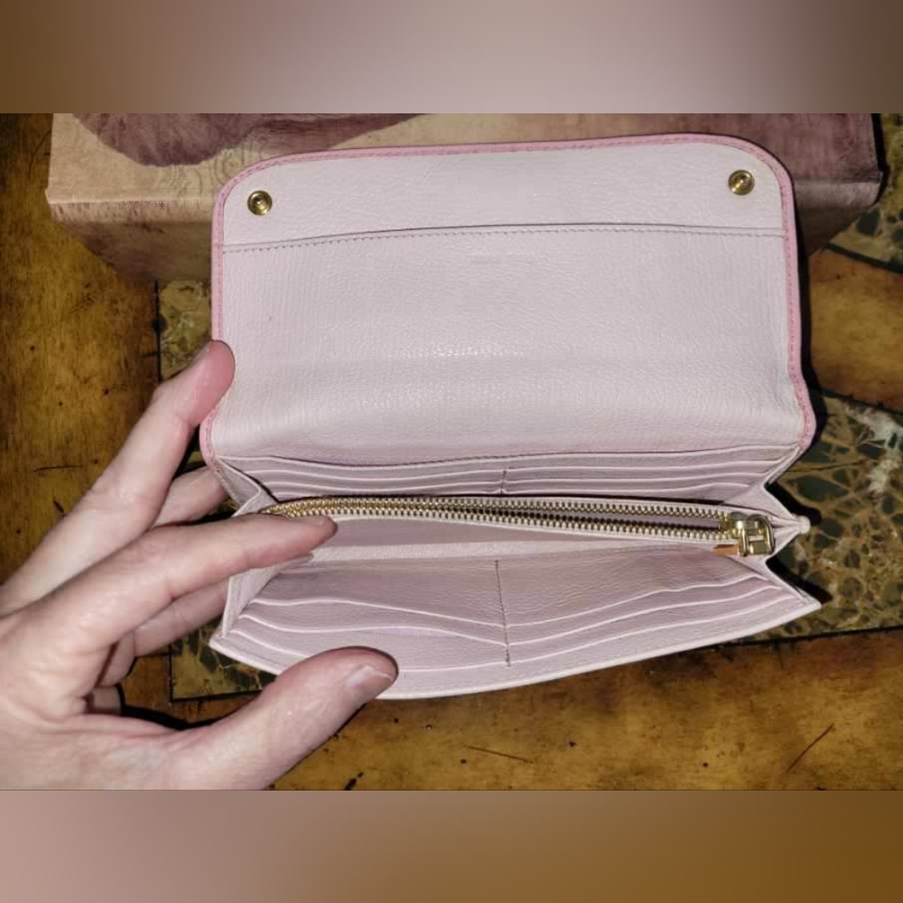 Miu Miu pink long wallet - Picture 7 of 9